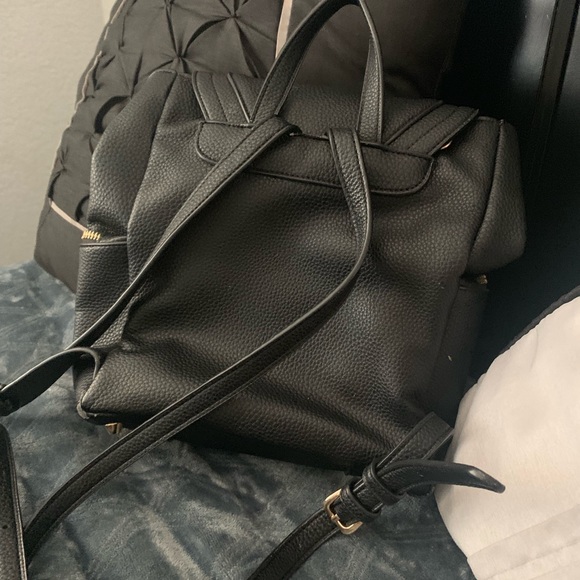 Mini black backpack - Picture 2 of 2